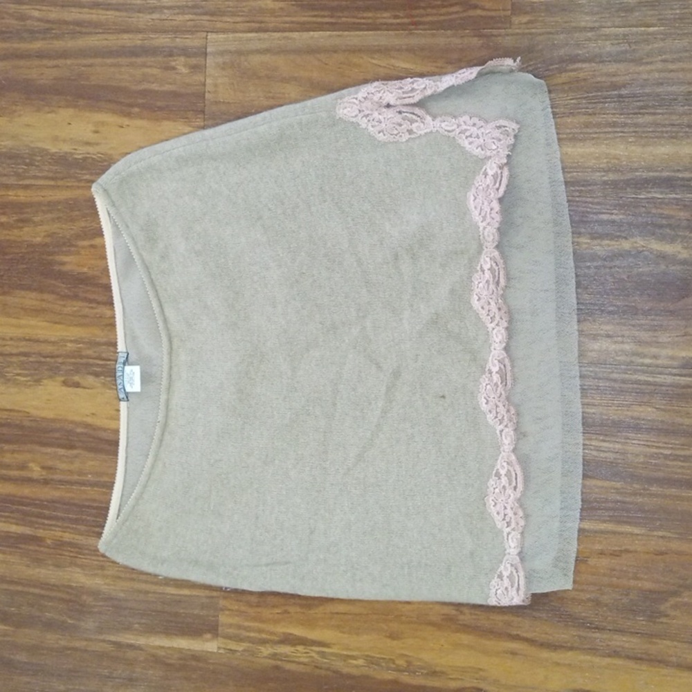 Vintage Skirt with Lace Detail Size Medium - Picture 2 of 7